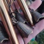 Instrument Muzyczny Na Wiatr z Pozłacanych Rur - instrument muzyczny