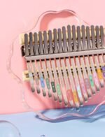 Przezroczysta kalimba 17 tonów w kształcie chmurki z naklejkami nut